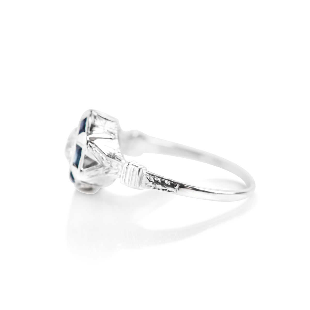 Corinne Ring