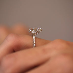2.53ct Pear Lab Grown Diamond Louise Ring